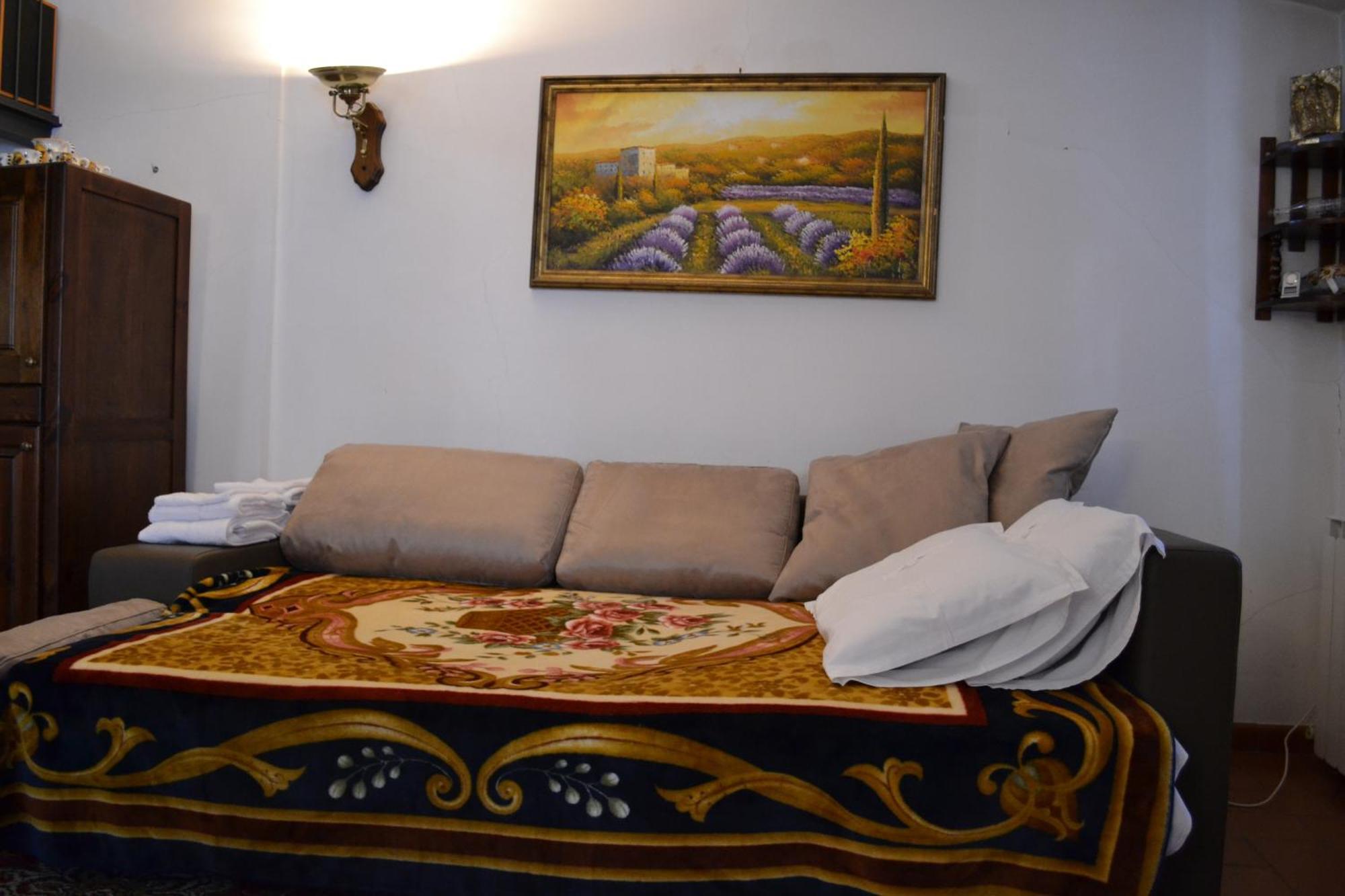Osteria Carnivora Guest House غايولي إن كيانتي الغرفة الصورة